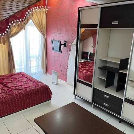 Racu Hotel Comrat Kültér fotó