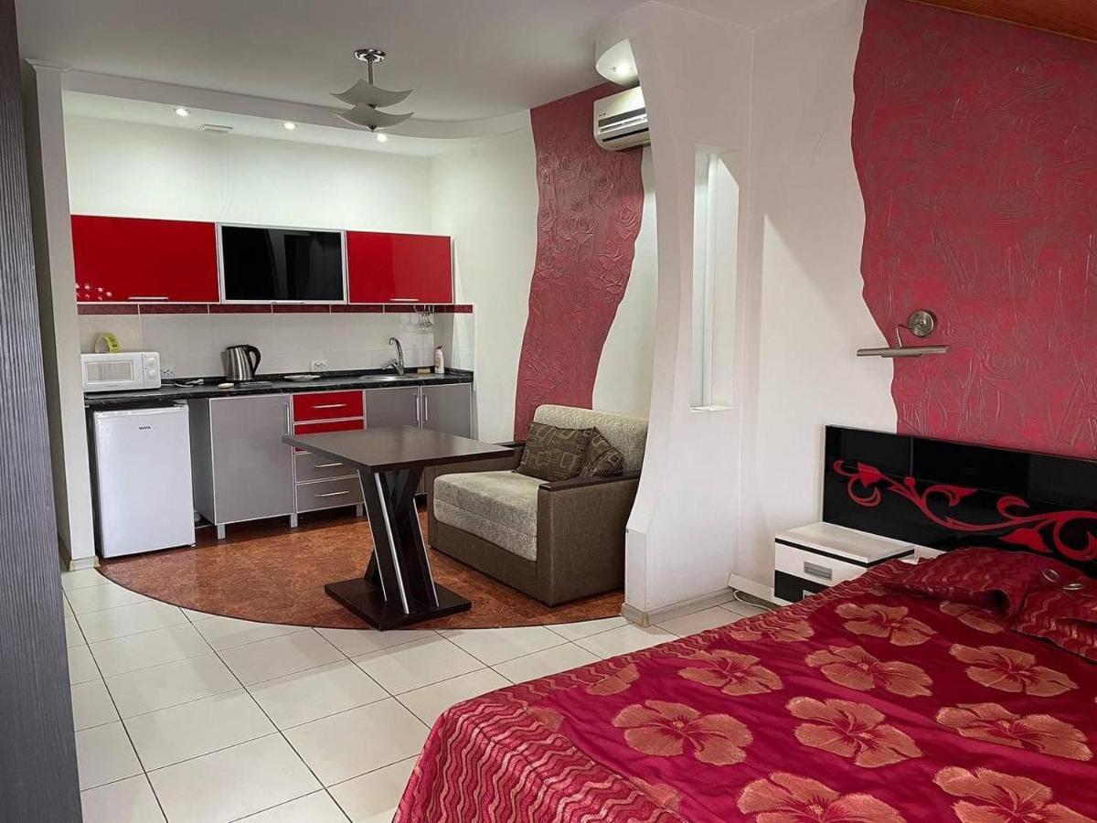 Racu Hotel Comrat Kültér fotó