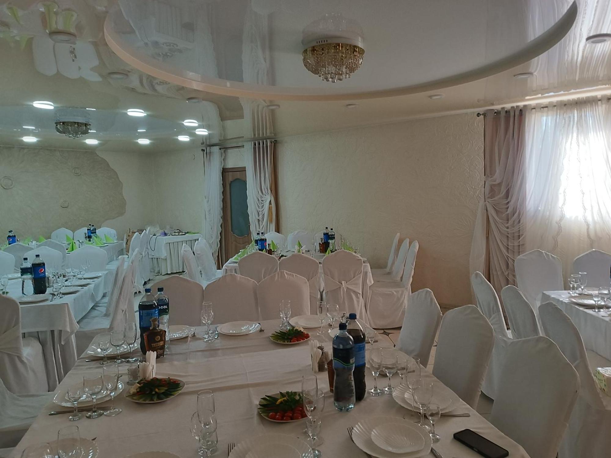 Racu Hotel Comrat Kültér fotó